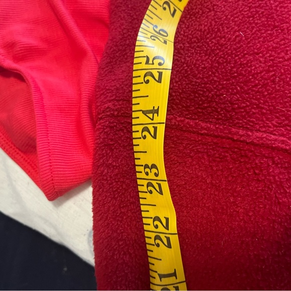 Red Wind River Fleece Quarter Zip Sweater Size Large - Picture 10 of 10